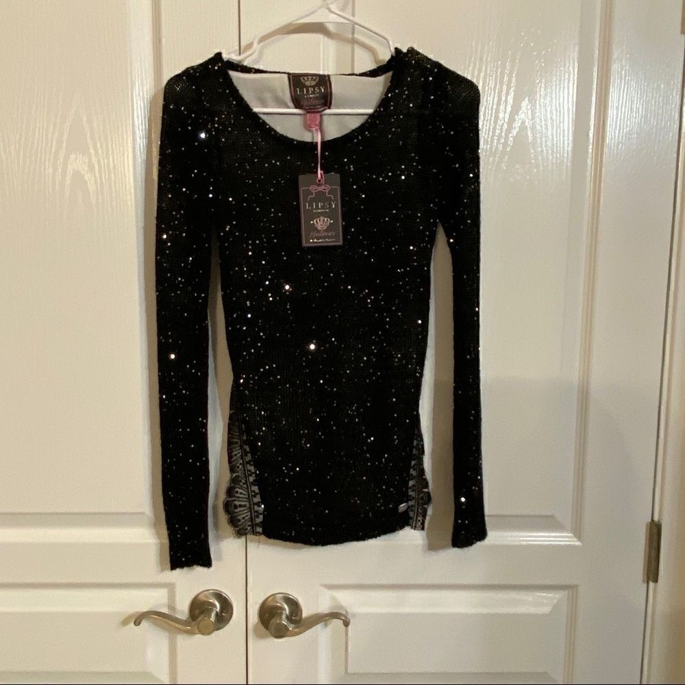 💚 C6- NWT Lipsy London knitwear sweater w/ small sequins